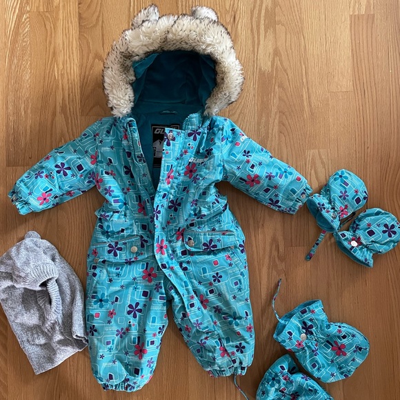 One piece Gusti Snowsuit, light blue with small flowers. - Picture 2 of 2